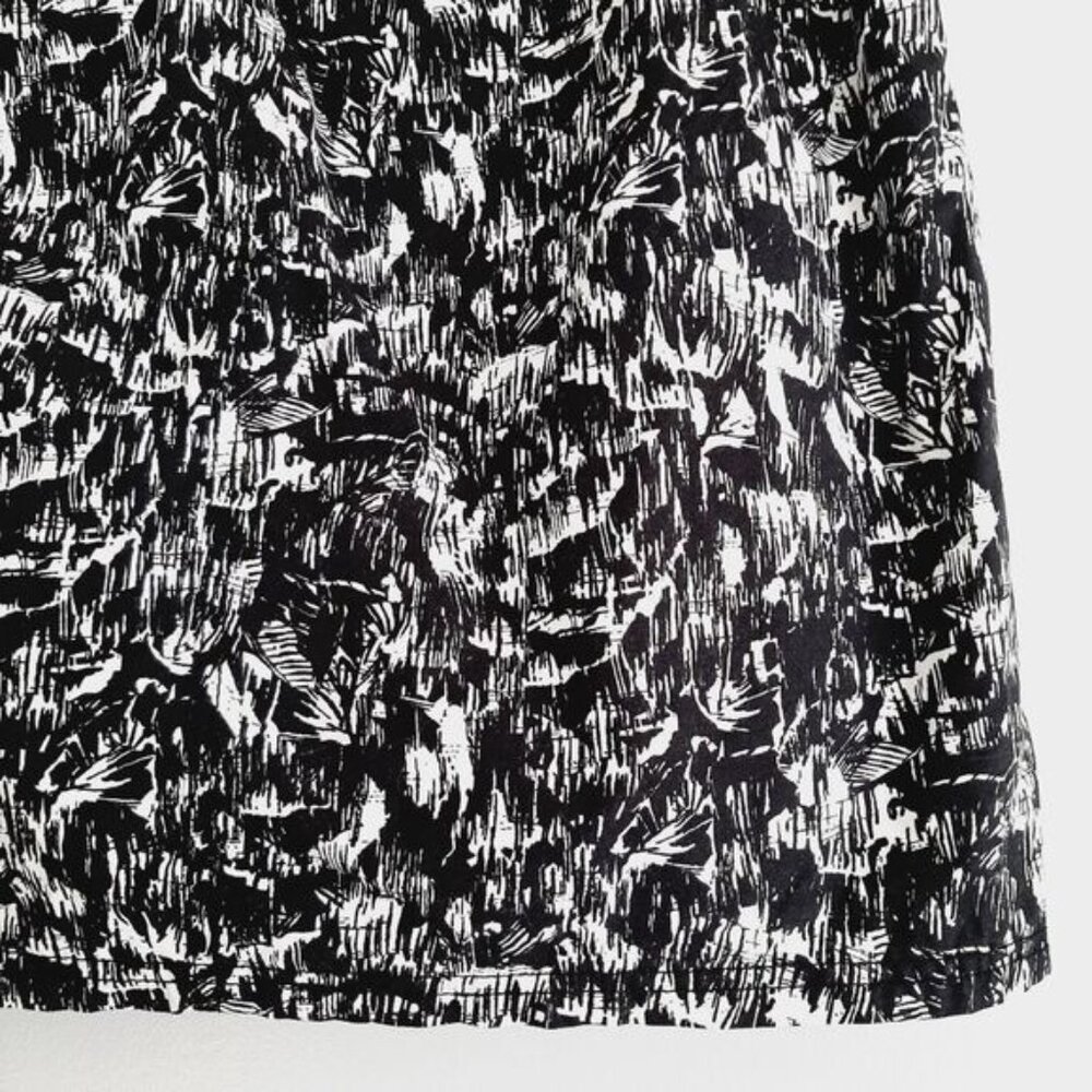 REITMANS / Skort B&W Mini Skirt Style w/ Pockets Abstract Pattern Sz 14 - Picture 11 of 14